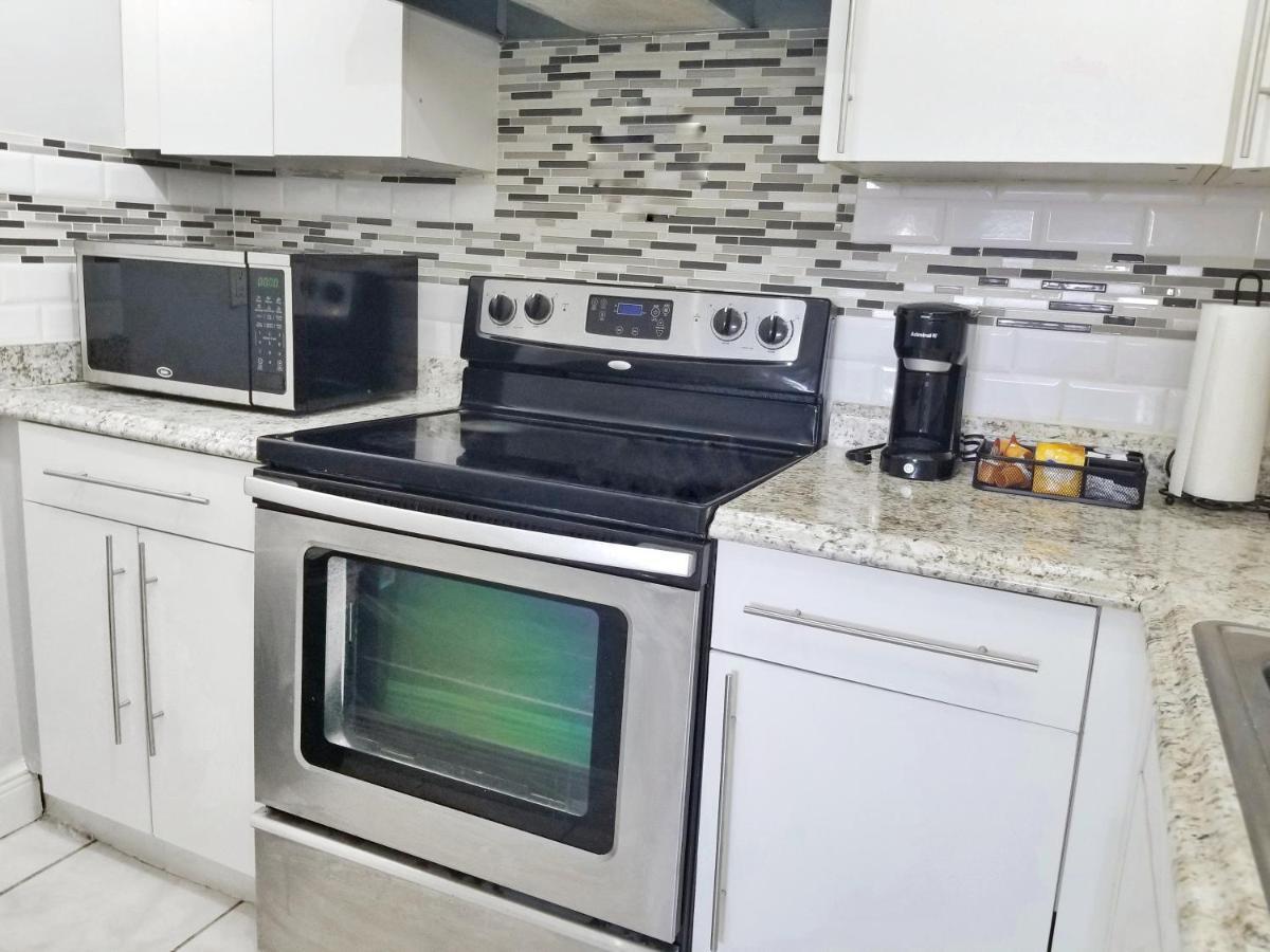 Glam Apartment 5 Miles From Hard Rock Stadium Miramar Buitenkant foto